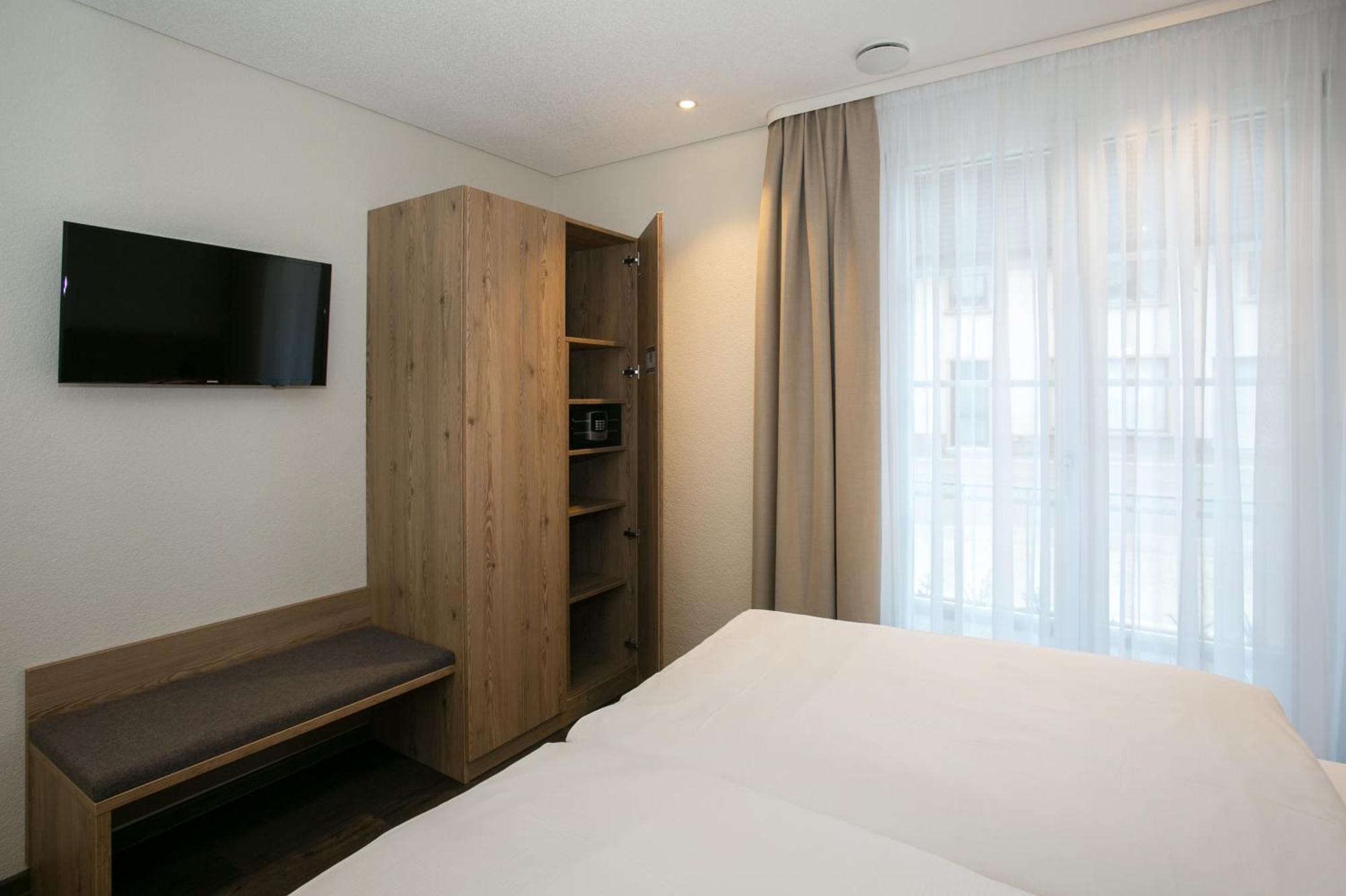 Hotel-Gasthaus Engel Luttingen Лауфенбург Номер фото
