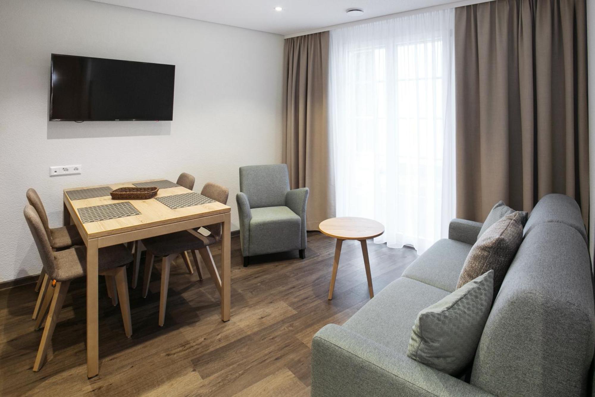 Hotel-Gasthaus Engel Luttingen Лауфенбург Номер фото